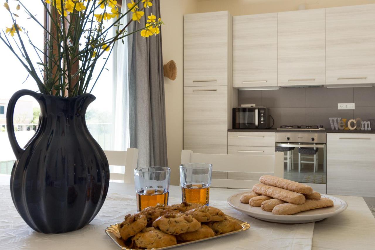 1 - Villa Is Orrosas - Apartments 1 - Sa Crai Apartments Sardinian Experience ロッツォラーイ エクステリア 写真